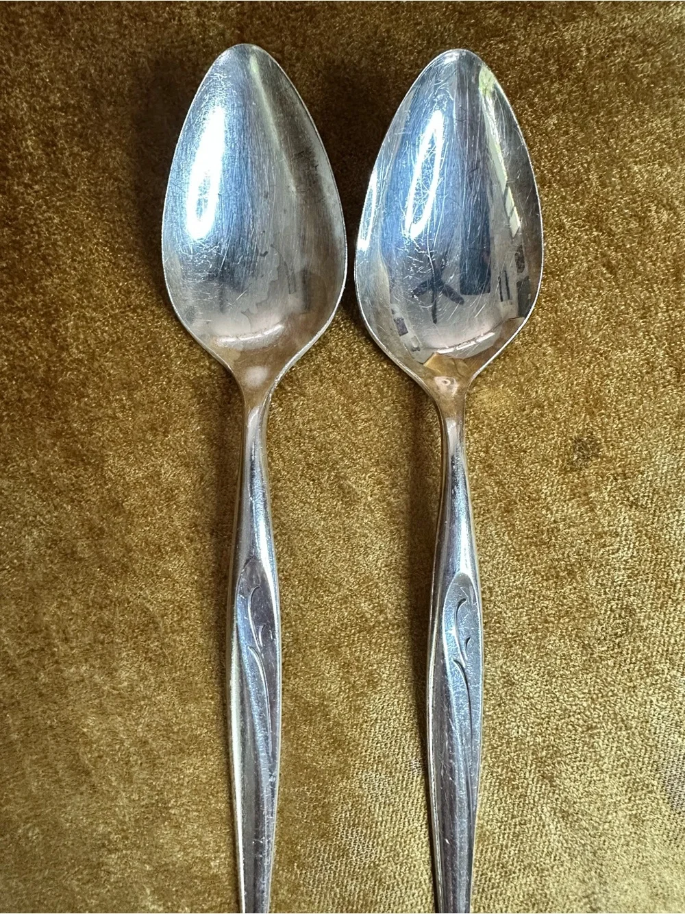 Vintage 60s Oneida Community Flight Serving Spoons Pair - Silver Plated